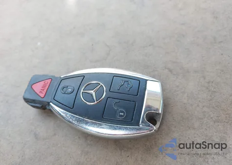 2012 Mercedes-Benz C 300 Luxury 4Matic/Sport 4Matic from USA, damaged, VIN WDDGF8BB8CA714148